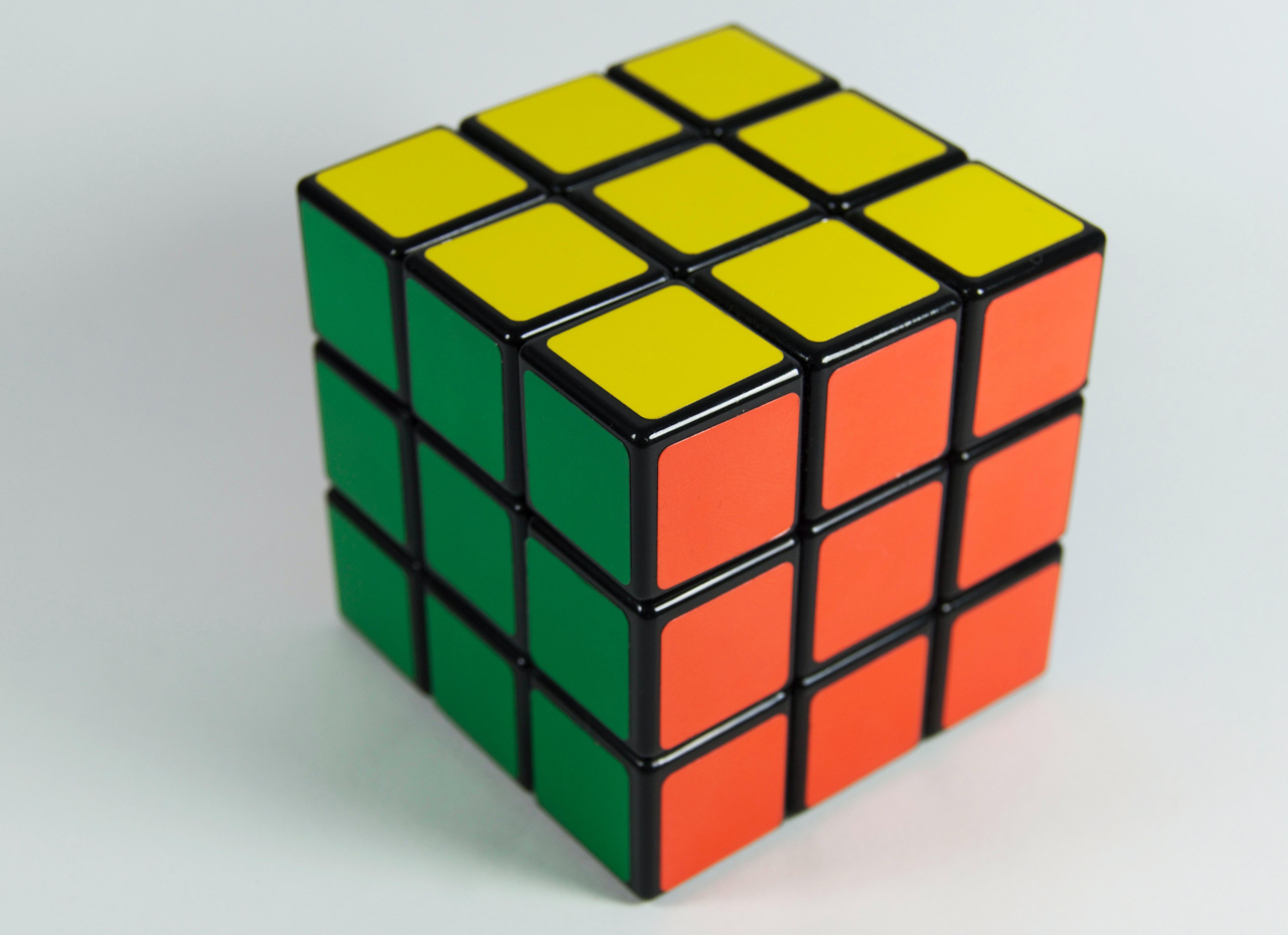 Rubik's Cube model for Multi-Table Data